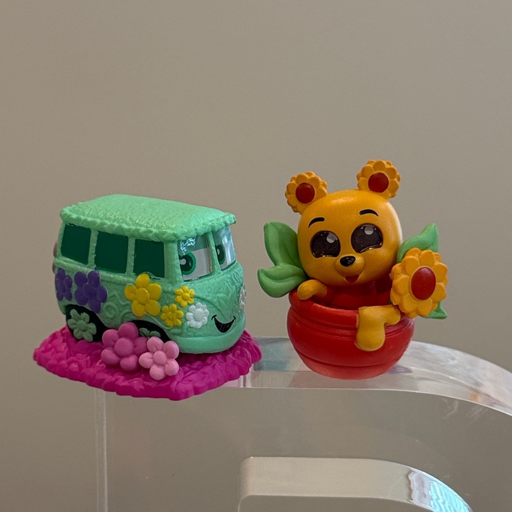 New Disney IN FULL BLOOM Doorables - Fillmore & Winnie the Pooh